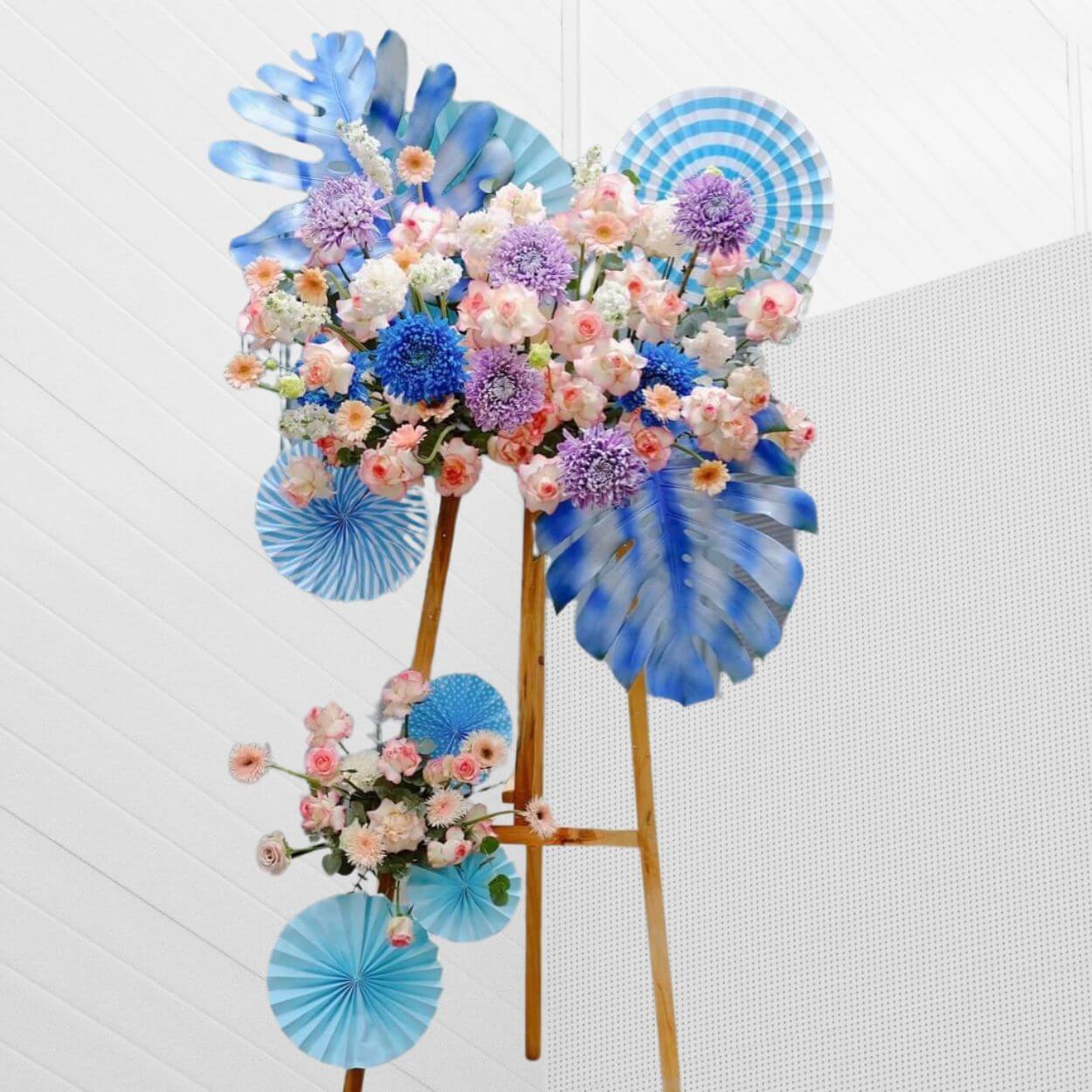 Kệ hoa họp mặt