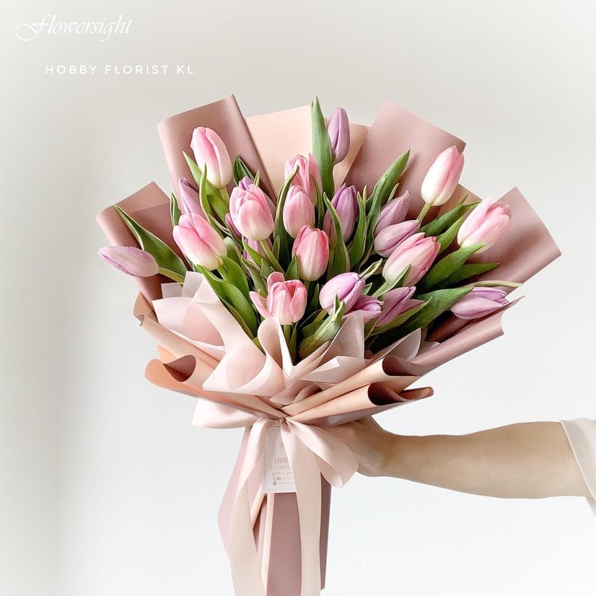 Tulip là một loài hoa đẹp kỷ niệm ngày cưới rất ý nghĩa