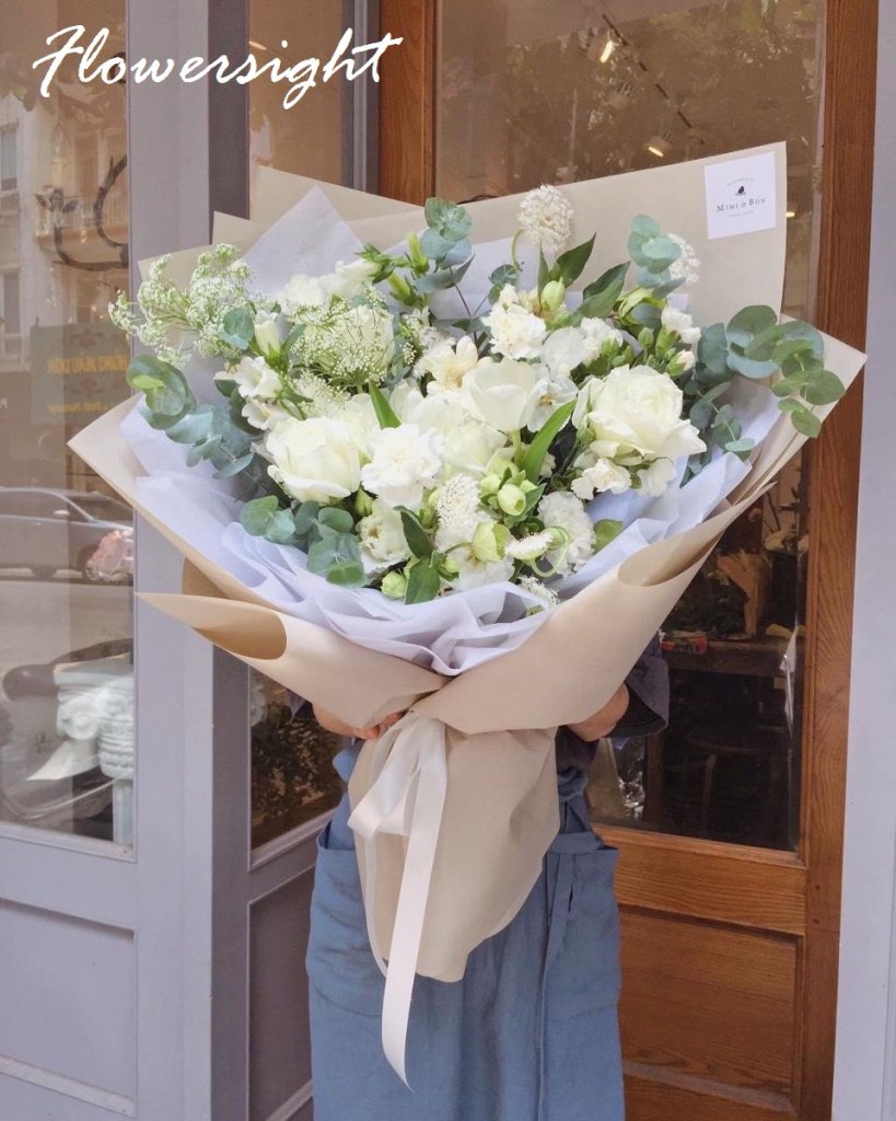 Bó hoa cẩm chướng trắng