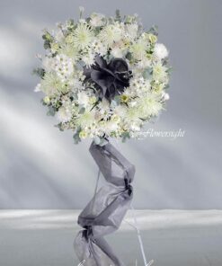 kệ tang giá rẻ Vòng hoa Lặng yên