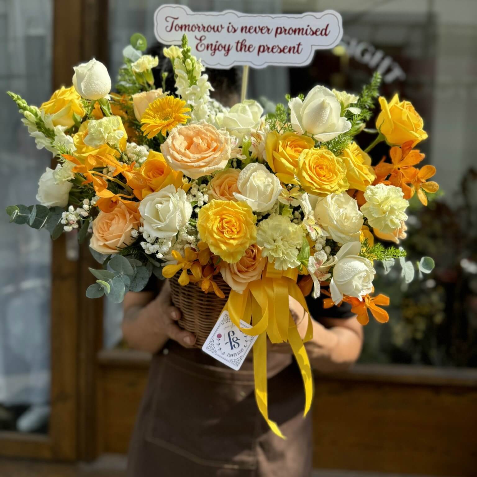 Giỏ hoa love- ân tình