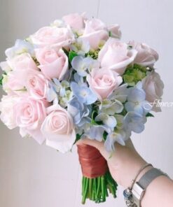 hoa cưới cầm tay Bunny