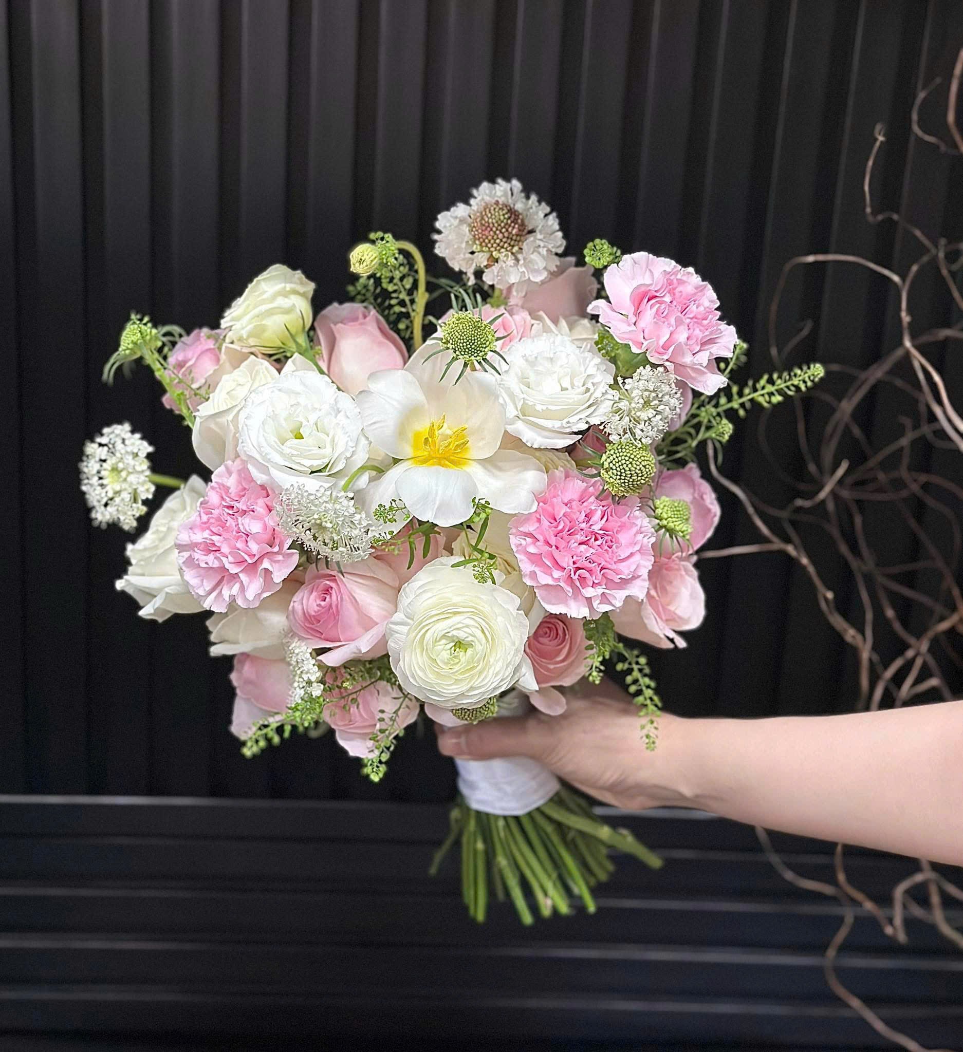 Hoa cưới cát tường