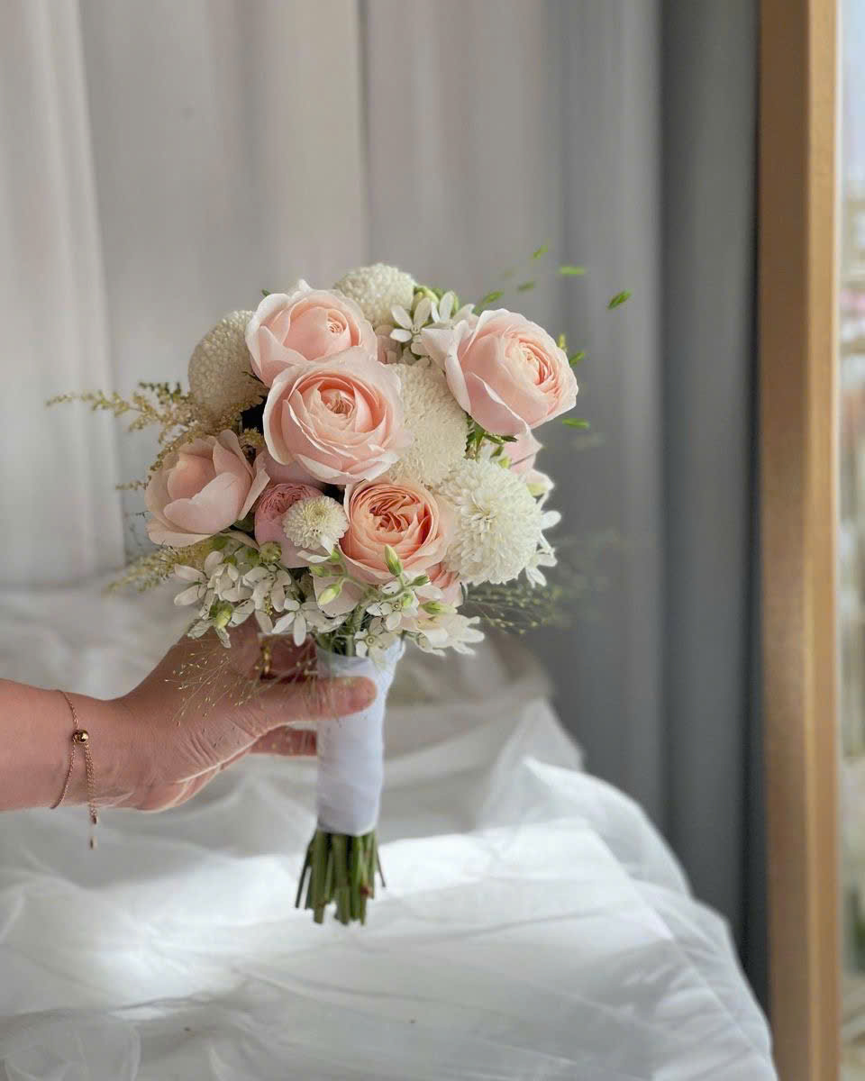 Hoa cưới hoa hồng cam