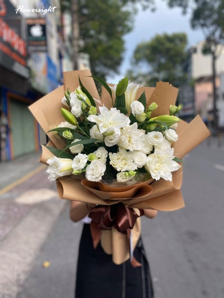 FlowerSight chuyên cung cấp các mẫu hoa lily trắng hàng đầu Việt Nam