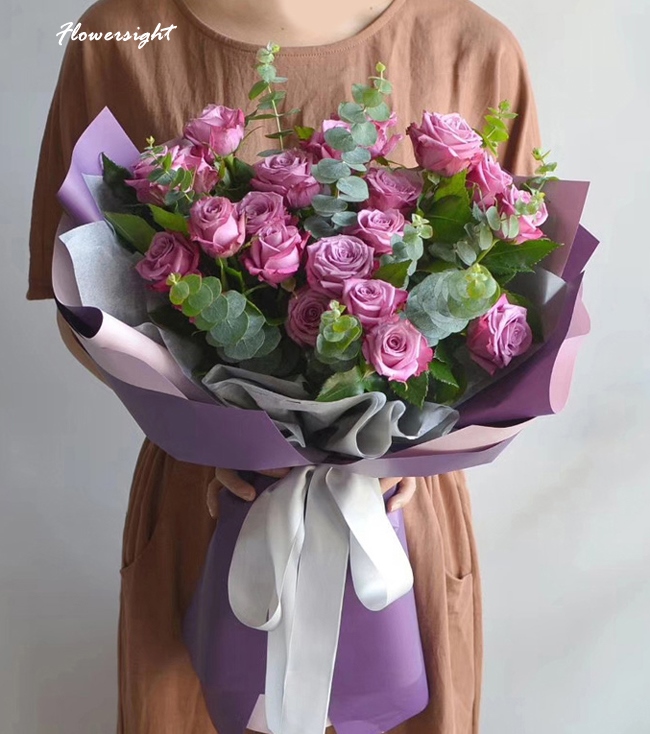 Hoa sinh nhật màu tím đẹp tặng người thân yêu