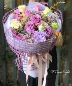 Bó hoa "ngọt ngào nhất" màu tím