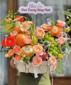 GIỏ hoa tươi đẹp