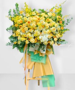 Kệ hoa chúc mừng Exciting Triumphs