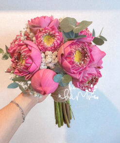Hoa cưới sen hồng