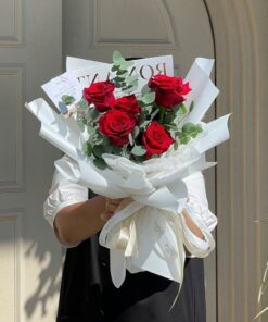 Bó hoa hồng 5 bông