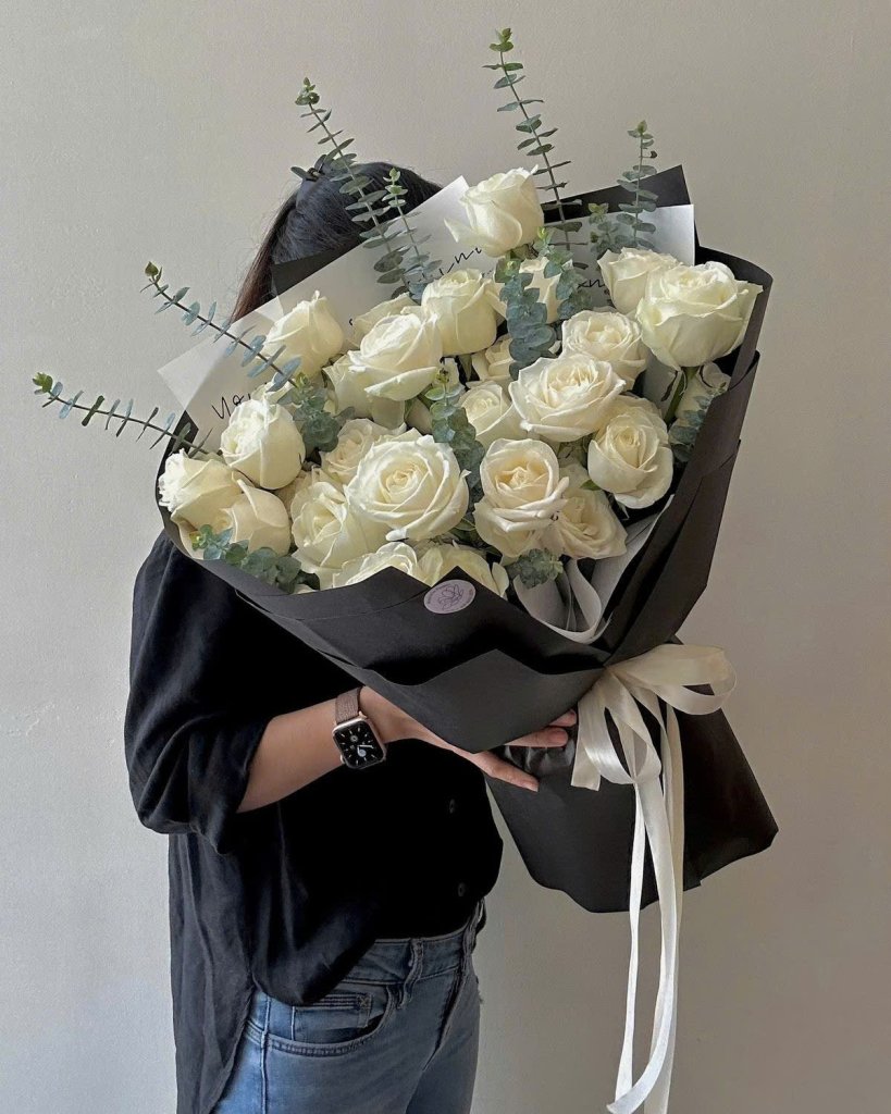 Lotus Love - FLowerSight - Flower Delivery 24h - Giao Hàng Miễn Phí