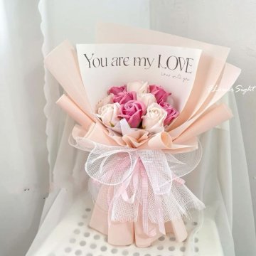 Mayra's Pink
