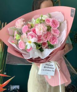 Hoa chúc mừng ca sĩ hoa hồng