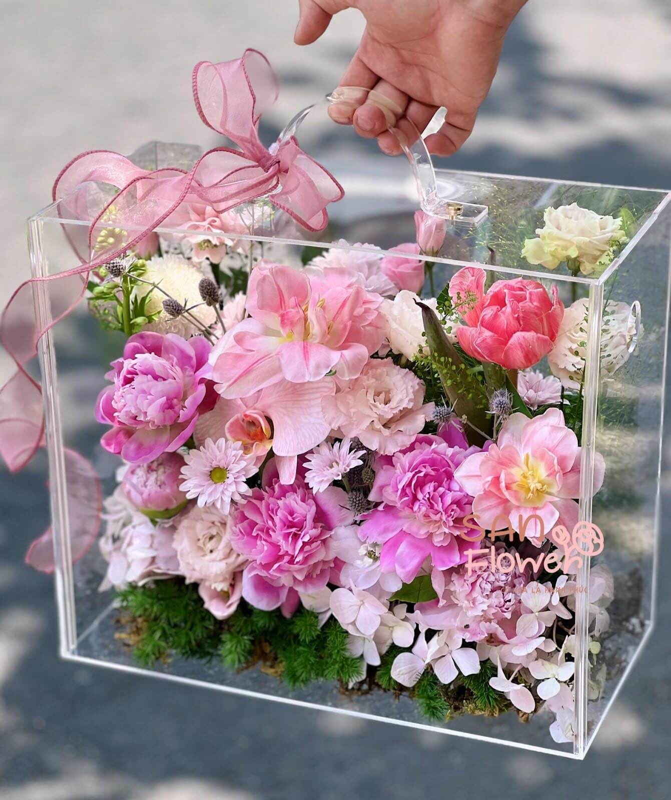 Hộp hoa cúc mẫu đơn 01