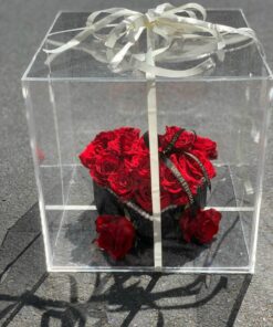 Hộp hoa hồng hình trái tim 02