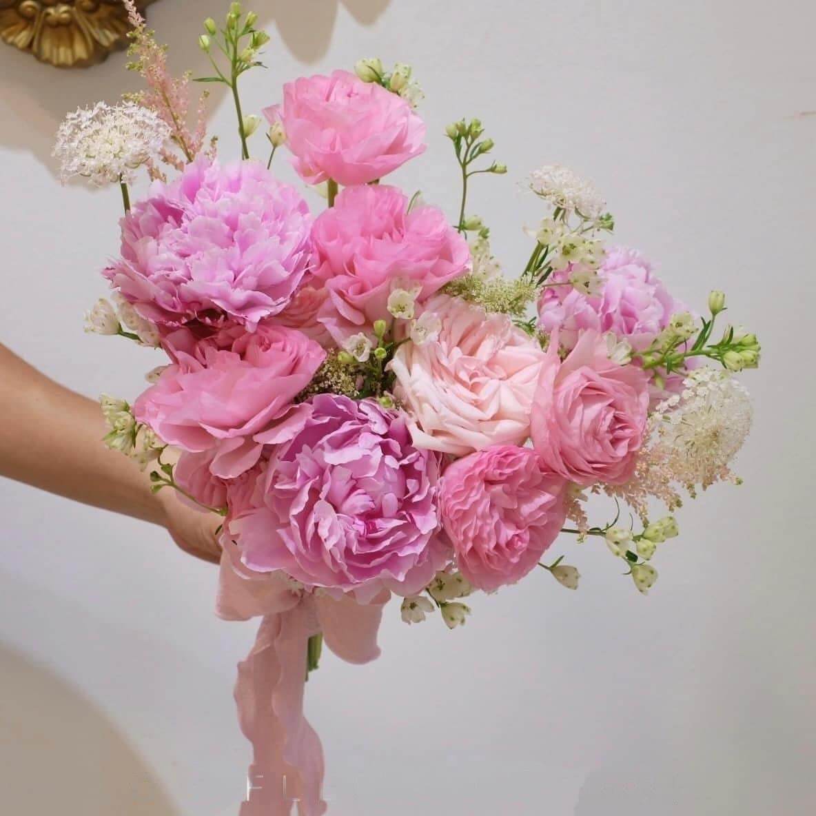 bó hoa mẫu đơn