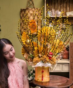 Nụ tầm xuân vàng