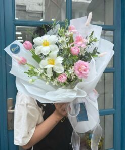 Bó Hoa Tulip Không thời gian