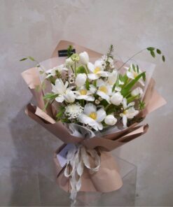 Bó Hoa Tulip Thiêu thân