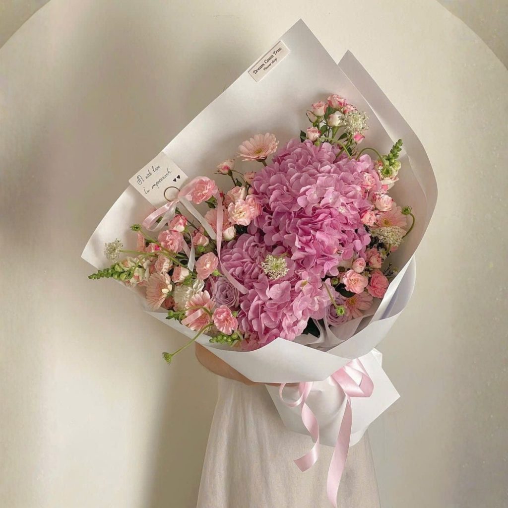 Bó Hoa Tặng Mẹ Chuyện Yêu