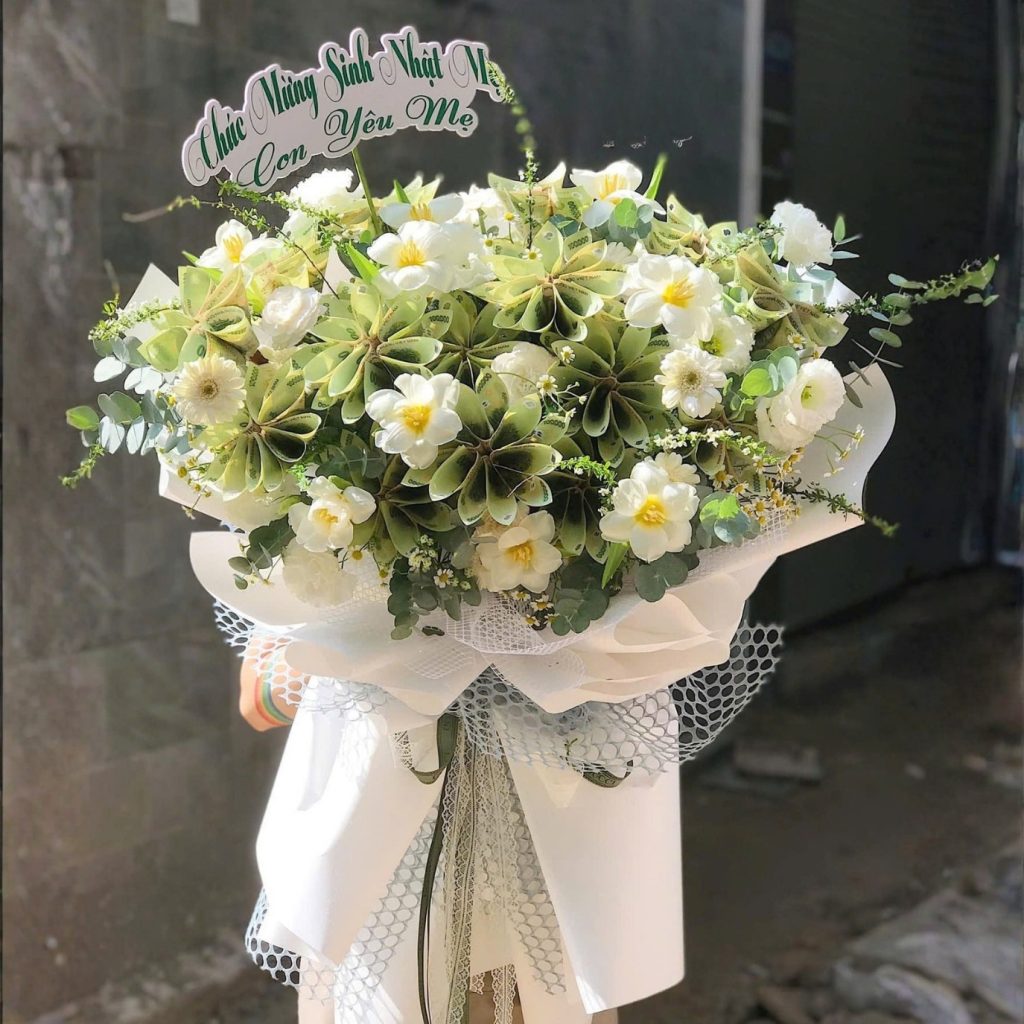 Bó Hoa Tặng Mẹ Waterfront