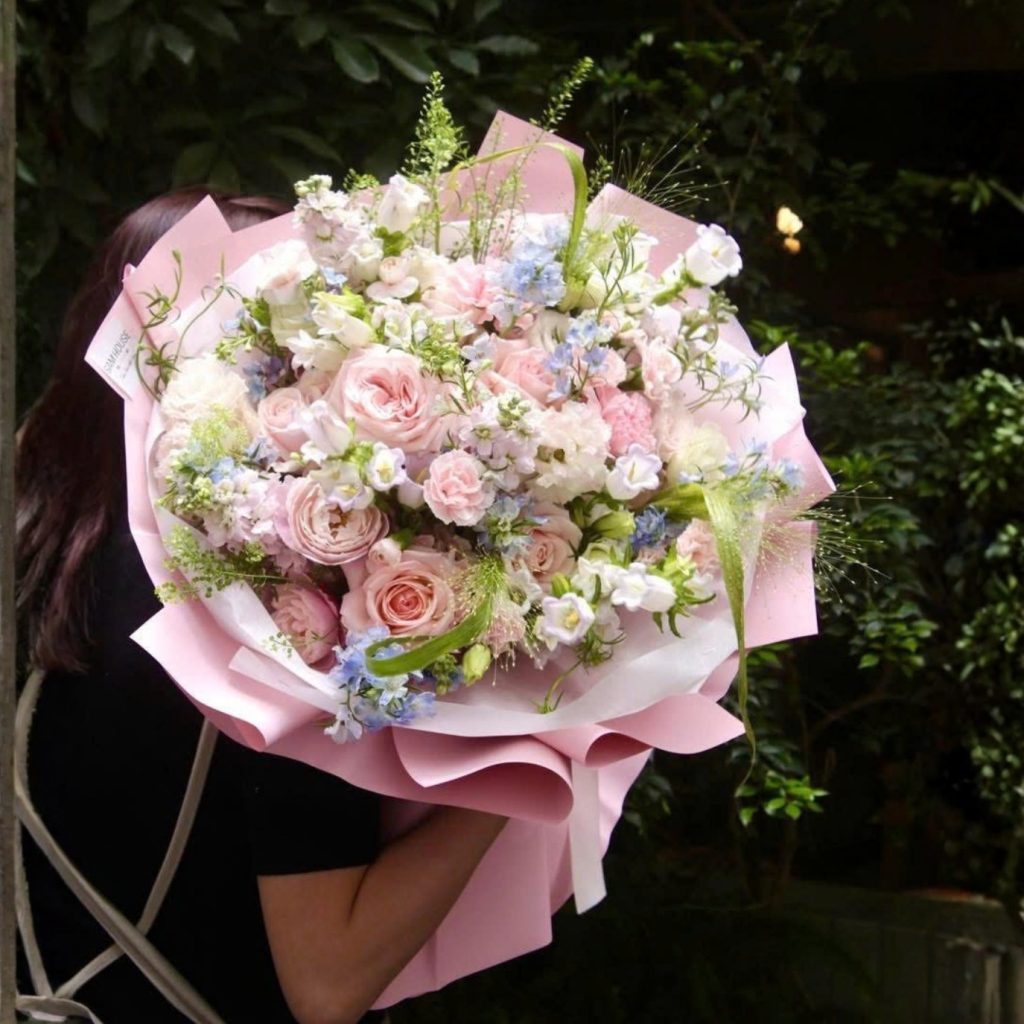 Bó Hoa Tặng Mẹ Yearning