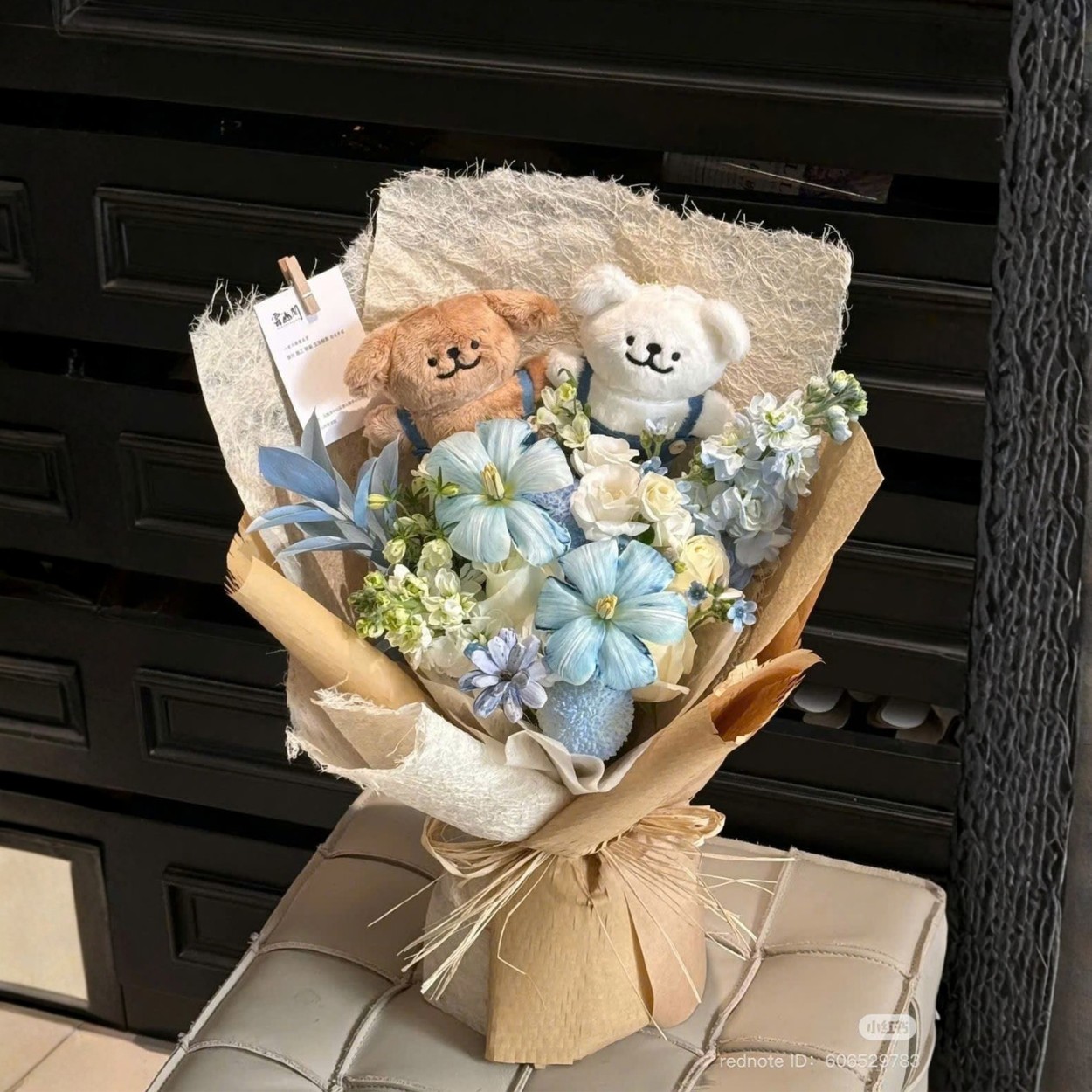 Hoa Nhỏ Nhưng Yêu To Bó hoa gấu bông Hoa Nhỏ Nhưng Yêu To