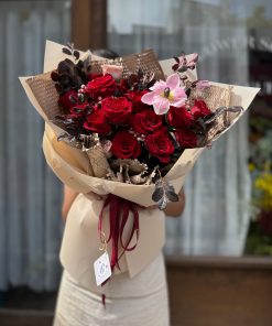 Bó hoa hồng đỏ Criminal Love