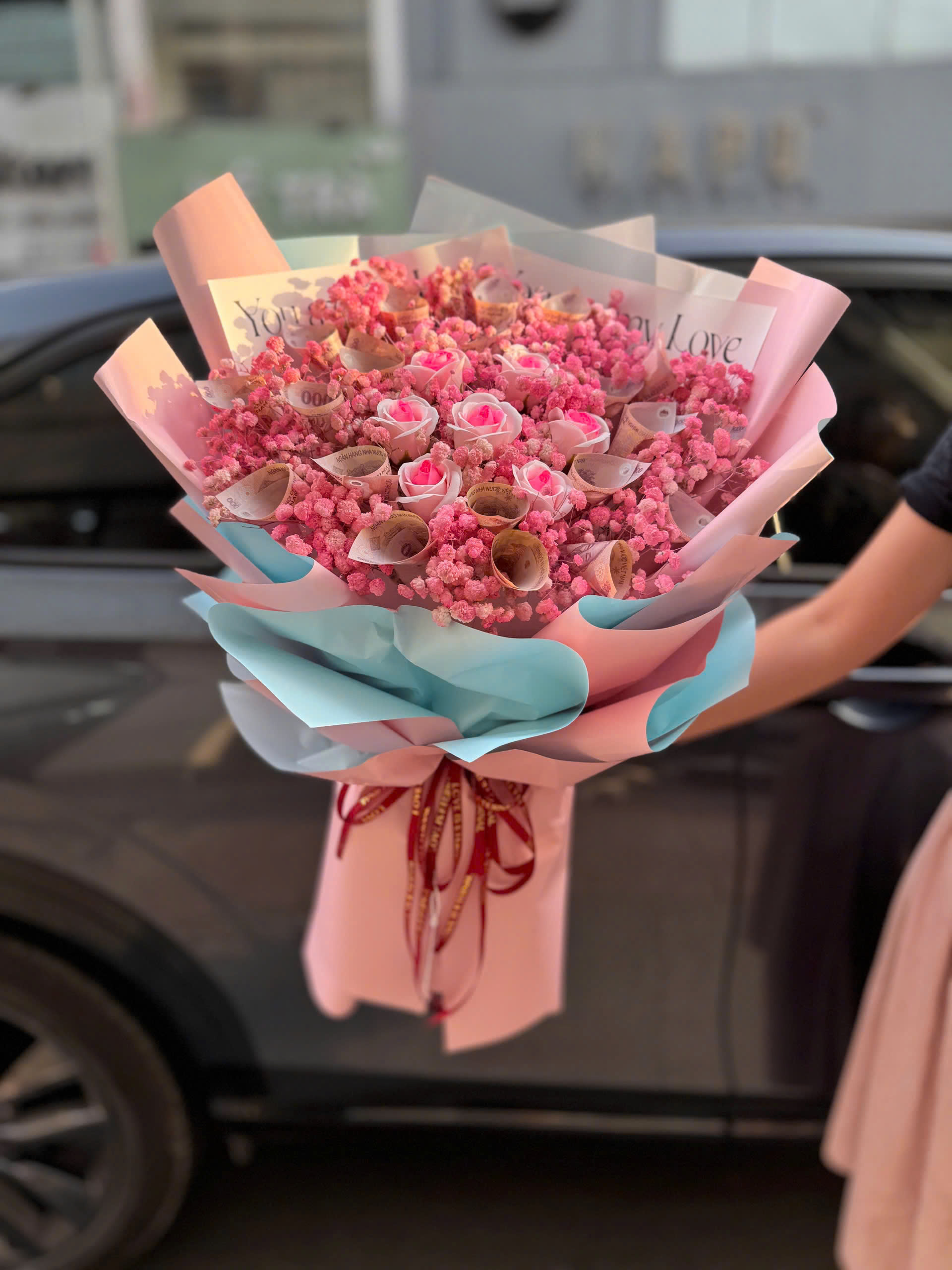 Loyal Bó hoa tiền Loyal