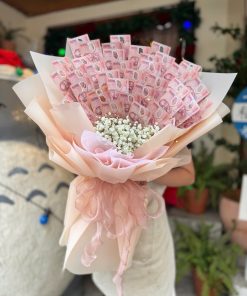 Bó Hoa tiền Motley Crew