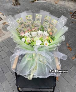 Bó hoa tiền Người bình thường