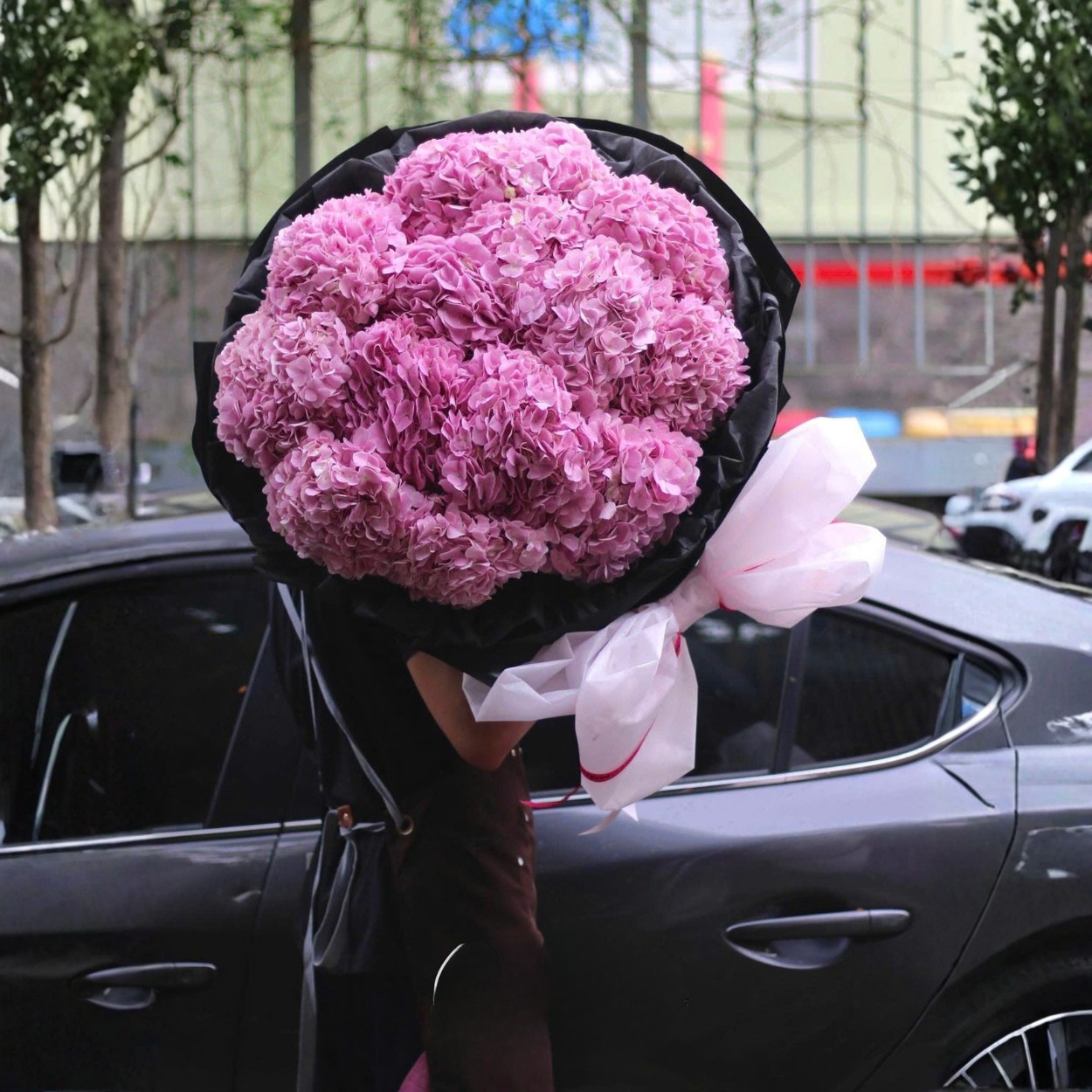 Kiss Me More Bó hoa tình yêu Kiss Me More