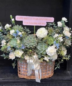 giỏ Hoa Sen Đá Hạ trắng