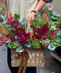 Giỏ Hoa Sen Đá Mưa hồng