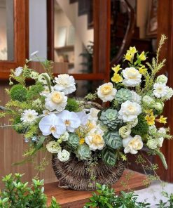 Giỏ Hoa Sen Đá Waltz for Moon