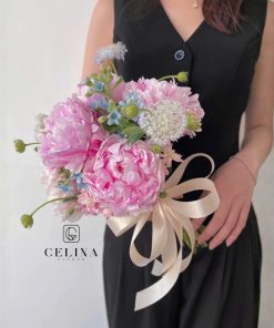 Bó hoa cưới mẫu đơn Hoàng Kim Peony