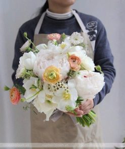 Bó Hoa Cưới Mẫu Đơn Ivory Promise