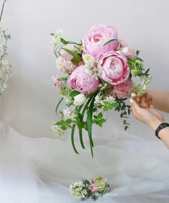 Bó hoa cưới mẫu đơn Pure Peony