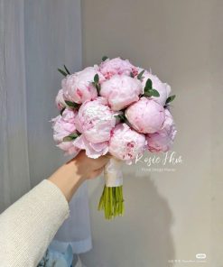 Bó hoa cưới mẫu đơn Vương Sắc Mẫu Đơn