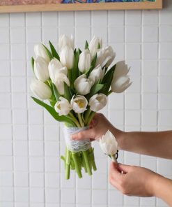 Bó Hoa Cưới Tulip Forever Harmony