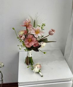 Bó Hoa Cưới Tulip Forever Love