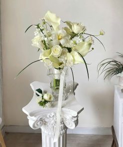 Bó Hoa Cưới Tulip Hạnh Phúc Tròn Đầy