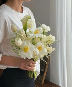 Bó Hoa Cưới Tulip Ngày Em Là Cô Dâu