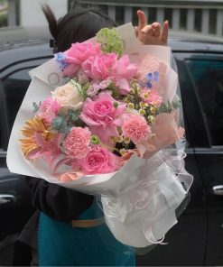 Hoa chúc mừng tốt nghiệp Iconic