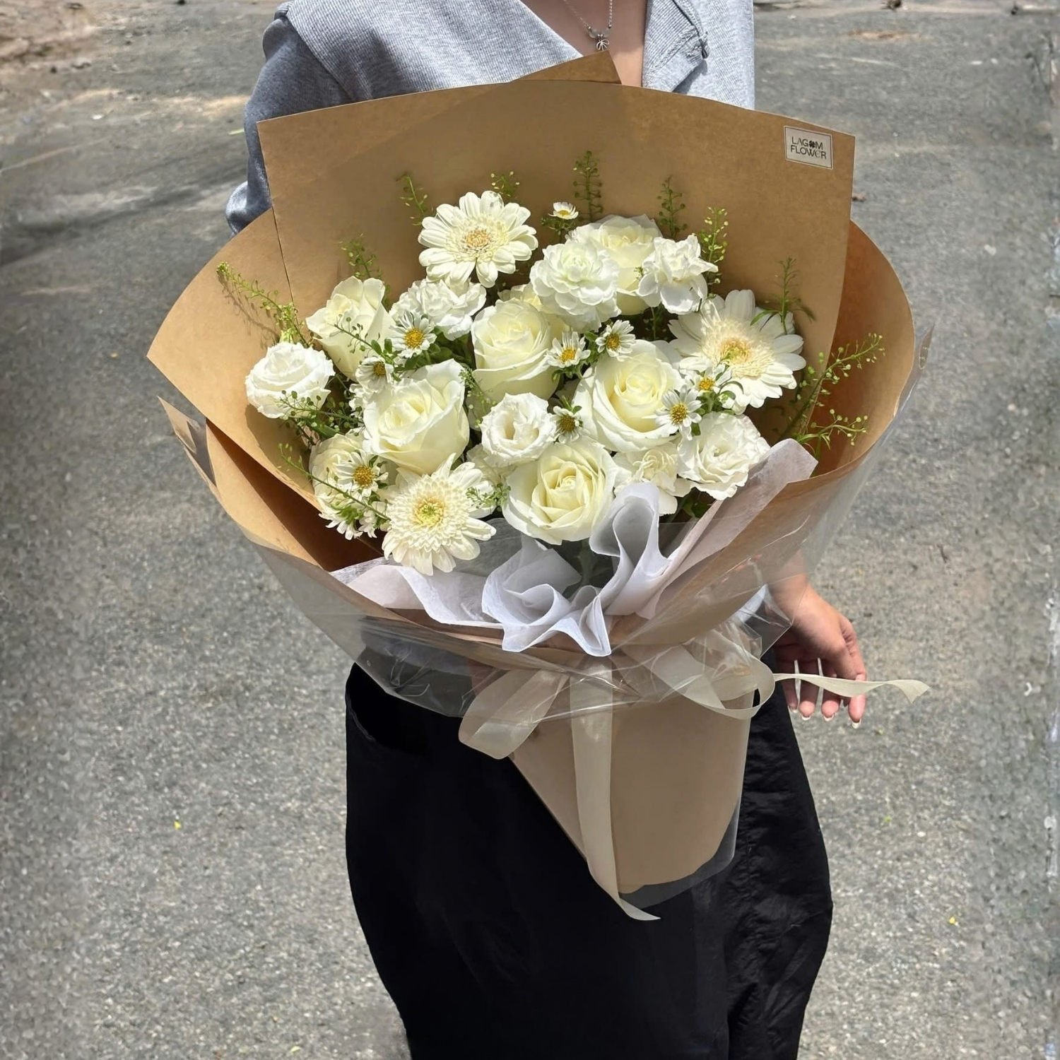 Nắng Tan Hoa chúc mừng tốt nghiệp Nắng Tan