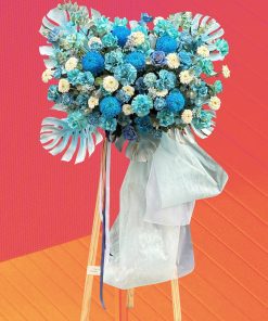 Hoa khai trương Blue Chip