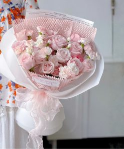 Hoa sinh nhật Golden Petal Story