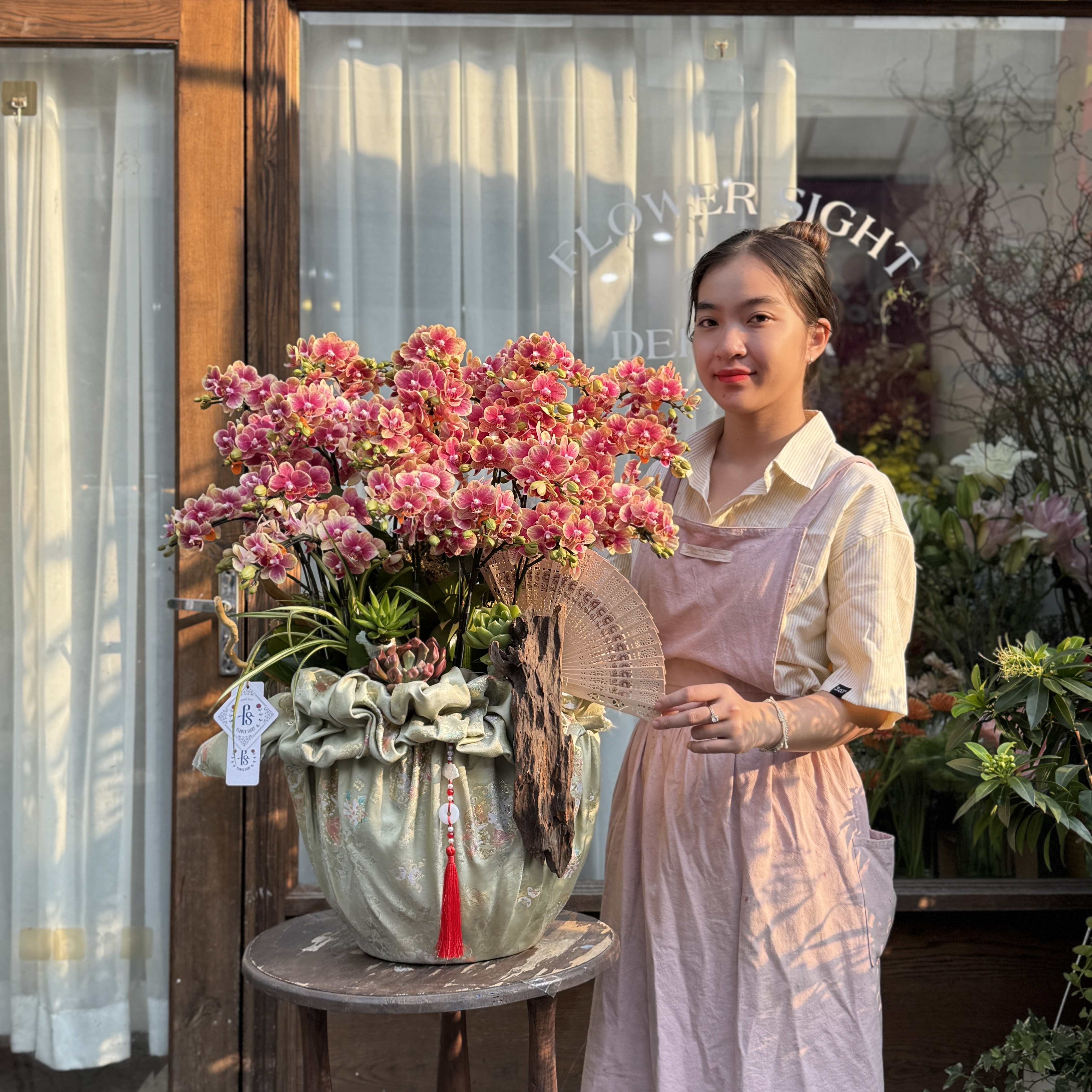 Ánh Kim Lan Lan Hồ Điệp Ánh Kim Lan