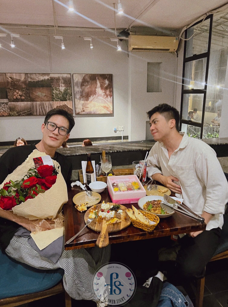 Customer review tiệm hoa FlowerSight 3
